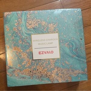 Wireless Charger Music Lamp - Turquoise and Gold